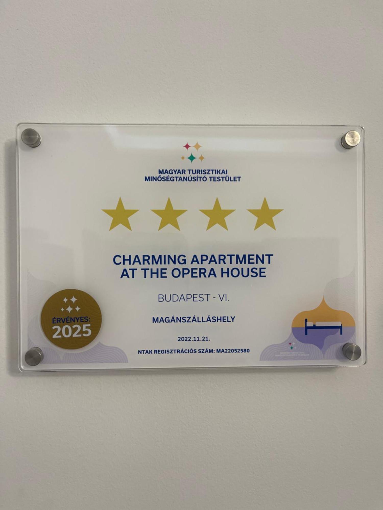 Appartement Centrum Opera Luxury With Free Garage Boedapest