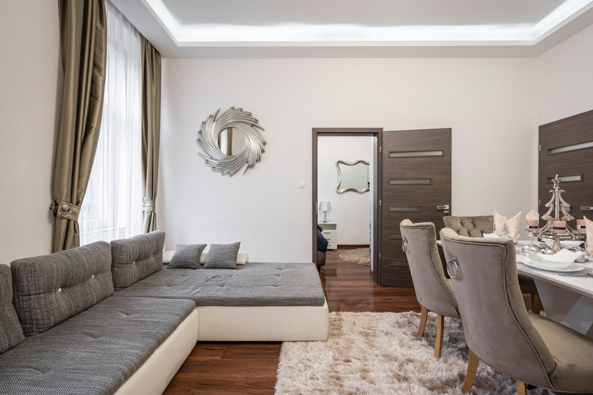 Appartement Centrum Opera Luxury With Free Garage *